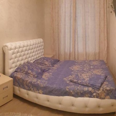 Apartment Centrum Deribasovskaya 2 Min Odessa Esterno foto
